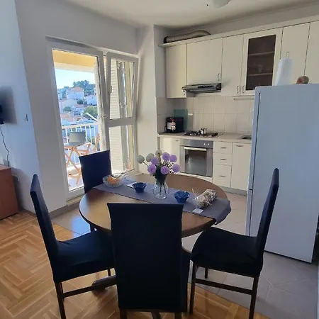 Mokka Charming Sea View דירה