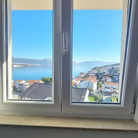 Mokka Charming Sea View דירה טרוגיר