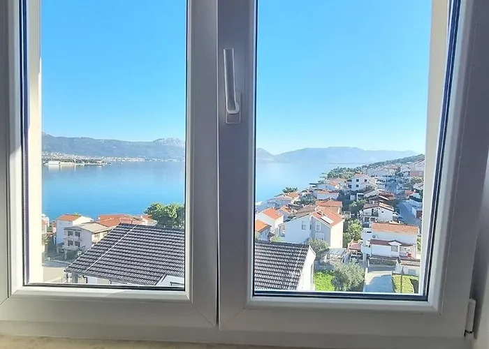 Mokka Charming Sea View Apartment Trogir